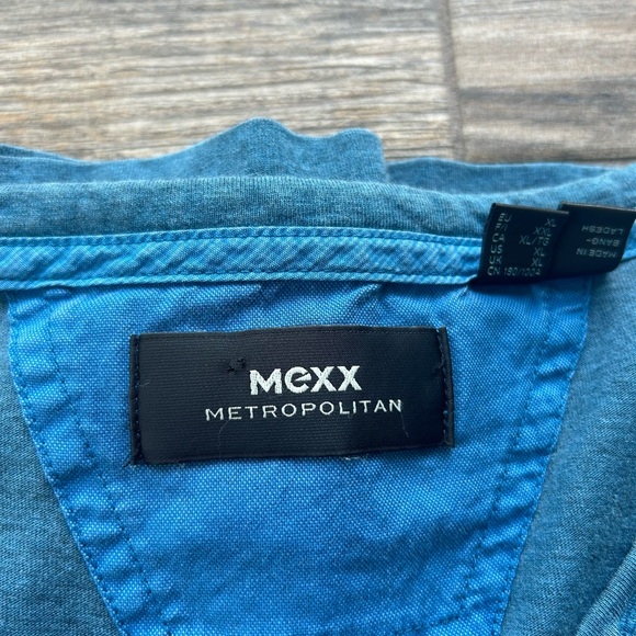 Men’s long sleeve tee - Picture 2 of 5